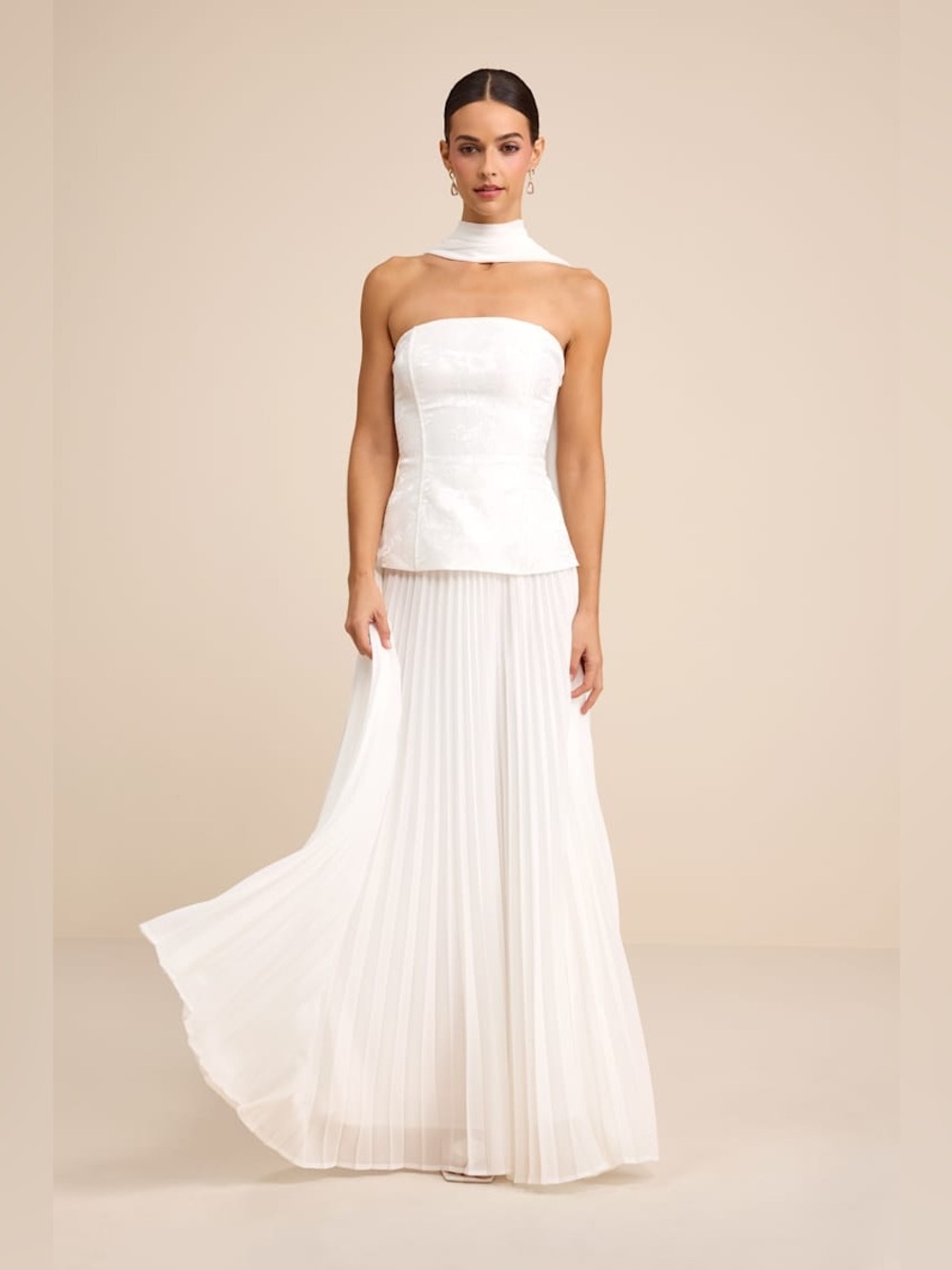 NWT Lulus Eloise White Jacquard Pleated Maxi Dress and Scarf Set Size Large